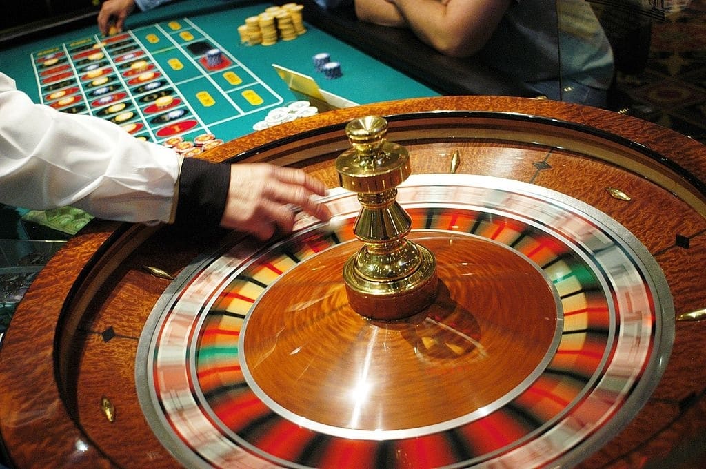 Iowa considering approving online gambling